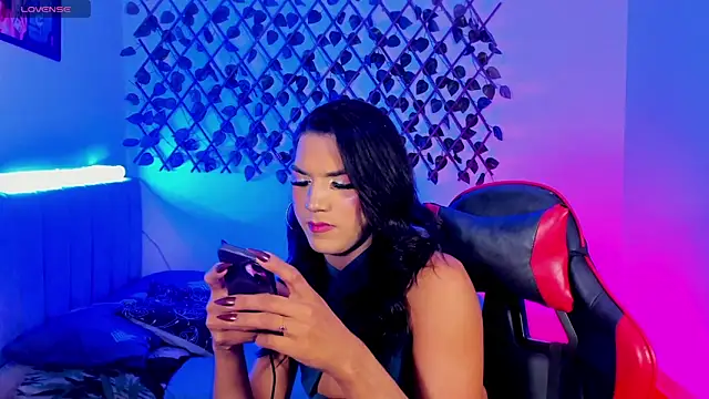 jessika rabitts online show from 04-21-26, 01:42