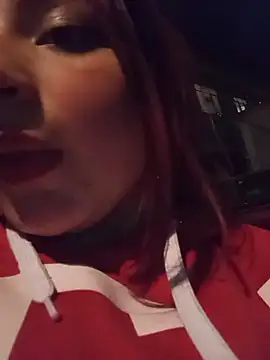 Snapshot of Mia2xsmith chatting on 01-13-26, 04:29 Mia2xsmith online show from 01-13-26, 04:29