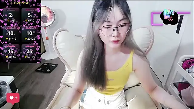 baby-yaya20 online show from 03-14-26, 11:04