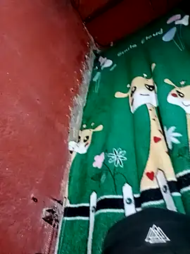 Snapshot of ElRompeponchi chatting on 09-14-25, 06:45 ElRompeponchi online show from 09-14-25, 06:45