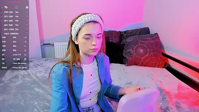 FlexyFox online show from 02-05-26, 04:22