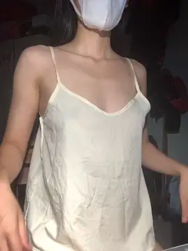 Snapshot of SelenaHoney chatting on 09-13-25, 04:40 SelenaHoney online show from 09-13-25, 04:40