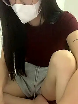 Snapshot of SelenaHoney chatting on 09-26-25, 02:48 SelenaHoney online show from 09-26-25, 02:48