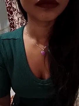 Itz Mayra  online show from 11-13-25, 07:29