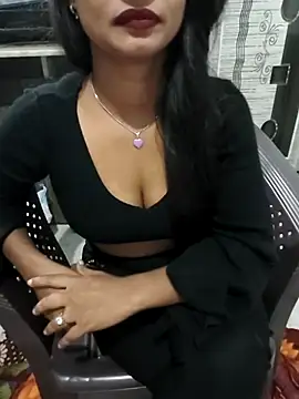 Itz Mayra  online show from 11-13-25, 07:35