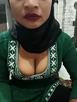 Itz Mayra  online show from 11-22-25, 08:52