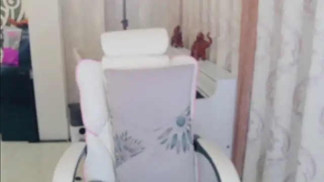 Aurora-77 online show from 10-20-25, 05:02