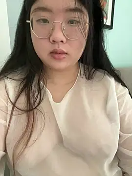 Snapshot of xxwang20 chatting on 07-18-26, 05:55 xxwang20 online show from 07-18-26, 05:55