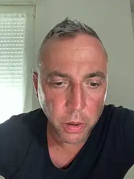 Marronglace1 online show from 05-29-26, 01:53