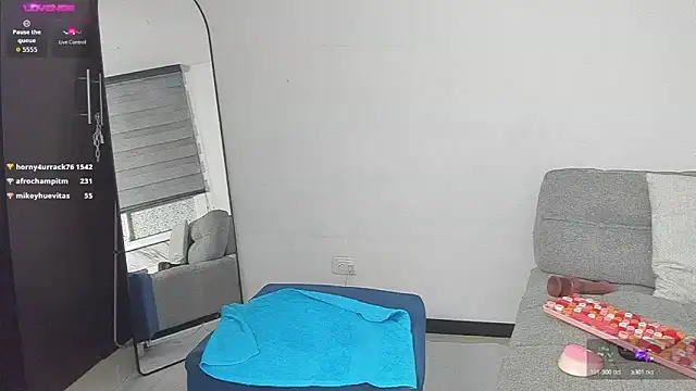 Snapshot of AvaFerrera chatting on 03-16-26, 05:44 AvaFerrera online show from 03-16-26, 05:44