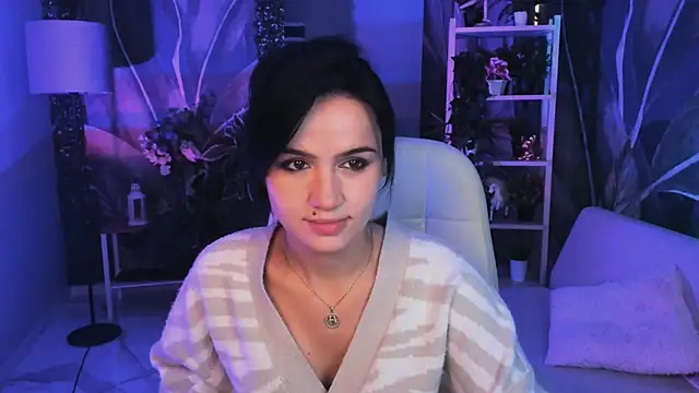 MonicaFarmer online show from 09-30-25, 05:40