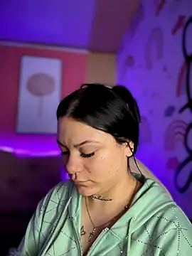 Megaan  More online show from 11-30-25, 01:31