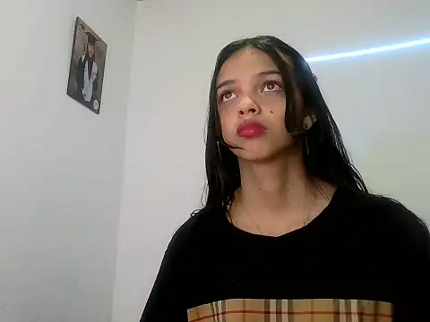 lucy babyy online show from 11-03-25, 06:09