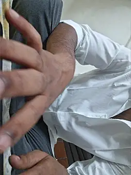 Snapshot of bossyjuicy chatting on 03-29-26, 07:47 bossyjuicy online show from 03-29-26, 07:47