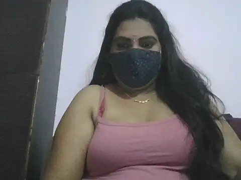 Snapshot of Nisha-telugu chatting on 09-19-25, 04:07 Nisha-telugu online show from 09-19-25, 04:07