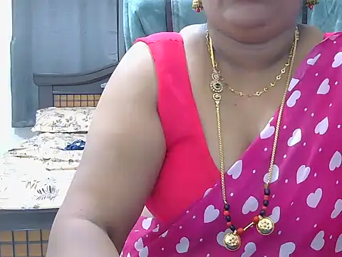 Snapshot of Nisha-telugu chatting on 04-27-26, 07:01 Nisha-telugu online show from 04-27-26, 07:01