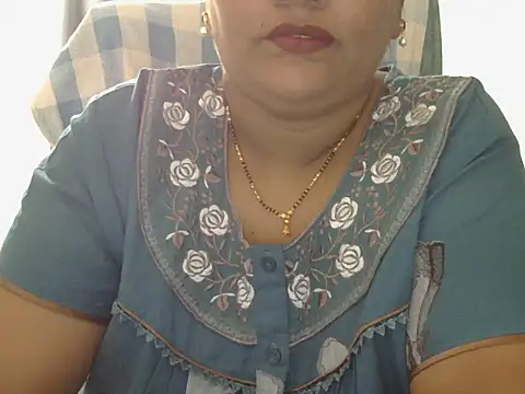 Snapshot of Nisha-telugu chatting on 05-07-26, 07:08 Nisha-telugu online show from 05-07-26, 07:08