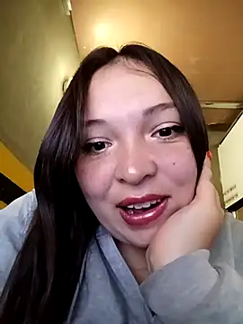 Lunna azul online show from 10-16-25, 11:22