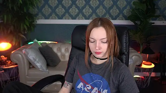 FoxyMayy online show from 03-25-26, 09:37