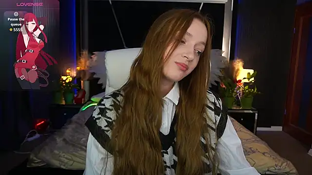 FoxyMayy online show from 04-19-26, 02:16