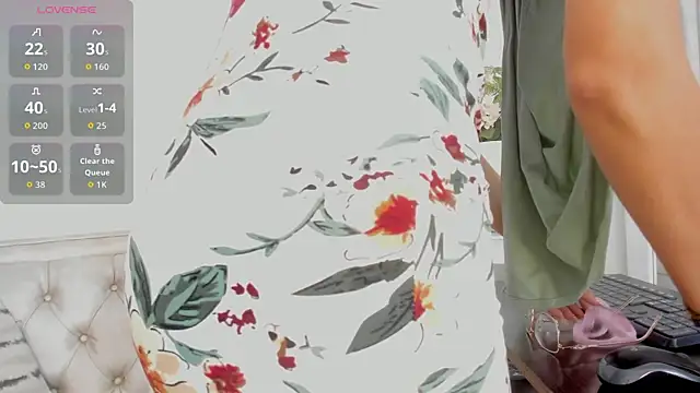 Ridwana  online show from 10-06-25, 01:08