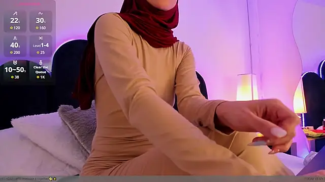 Ridwana  online show from 04-18-26, 01:04