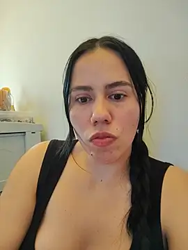 Snapshot of valen-sexx chatting on 06-03-26, 08:36 valen-sexx online show from 06-03-26, 08:36