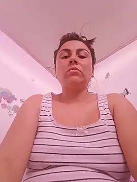 vanessa-titisM online show from 05-31-26, 08:21