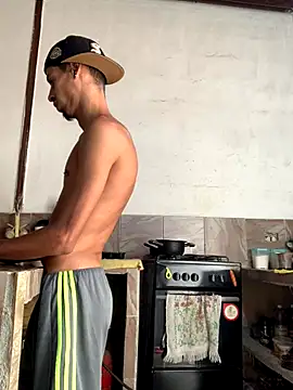 Snapshot of Alexx_1214 chatting on 09-24-25, 02:09 Alexx 1214 online show from 09-24-25, 02:09