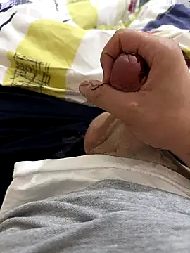 LAZ3R1 online show from 10-18-25, 05:14