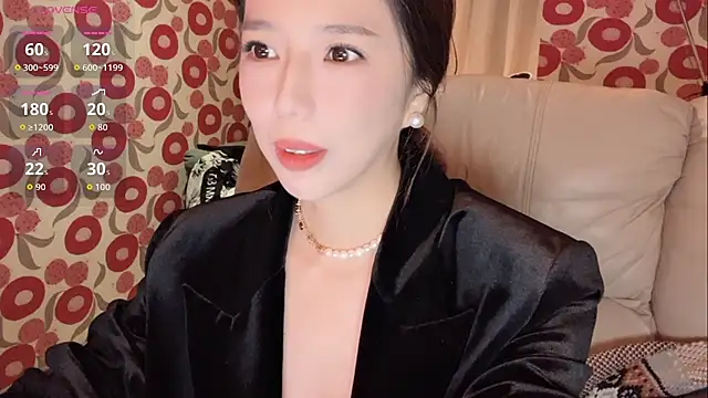 miss-lin online show from 10-21-25, 12:50
