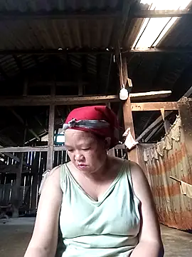 riso-00 online show from 10-08-25, 04:21