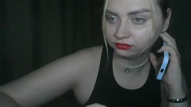Snapshot of Avarisi chatting on 07-28-26, 07:39 Avarisi online show from 07-28-26, 07:39