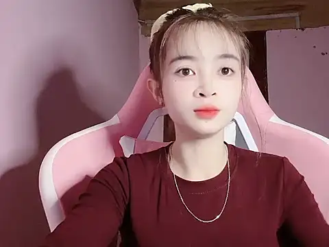 Suna7383 online show from 11-18-25, 04:11