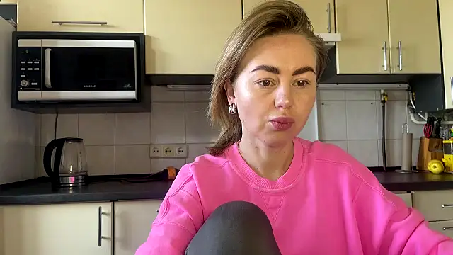 MartaLuna  online show from 03-22-26, 10:40