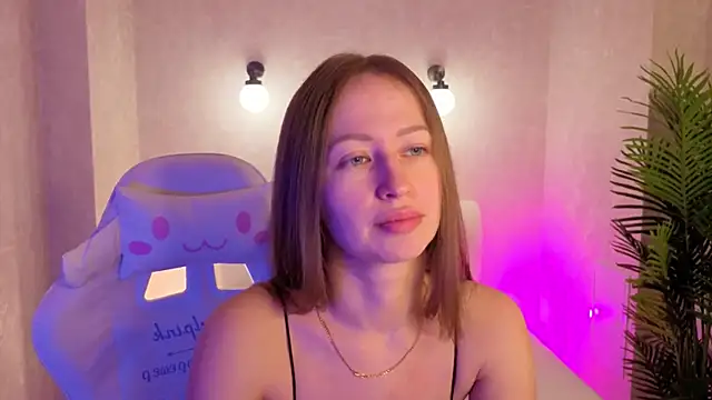 bella li   online show from 12-16-25, 01:21