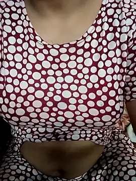 Snapshot of Moni_6969 chatting on 09-20-25, 11:22 Moni 6969 online show from 09-20-25, 11:22