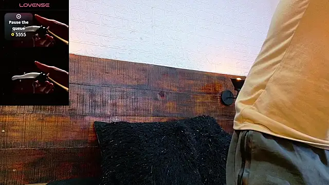 JhosuaVega online show from 09-25-25, 01:20