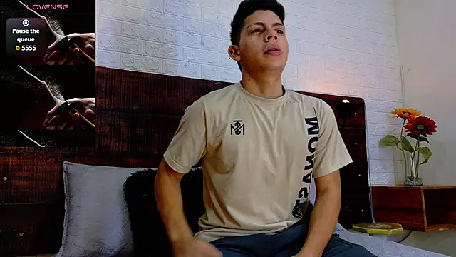 JhosuaVega online show from 09-28-25, 02:06