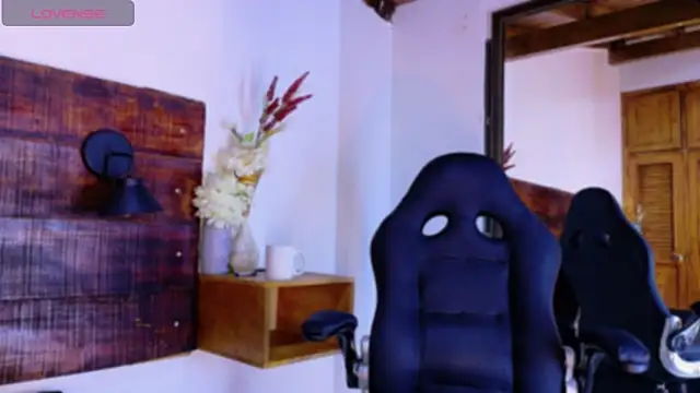 JhosuaVega online show from 04-21-26, 02:15