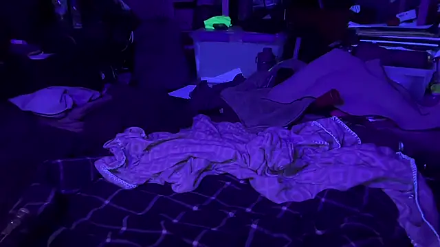 jasoncali305 online show from 04-14-26, 02:06