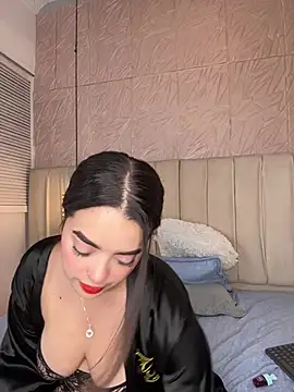 hannahst  online show from 03-28-26, 08:19