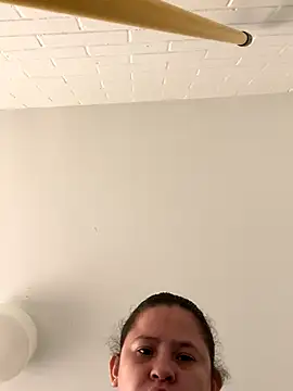 Snapshot of xelita4 chatting on 09-24-25, 12:19 xelita4 online show from 09-24-25, 12:19