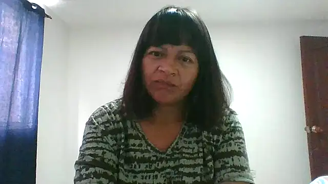 adri89-g online show from 04-21-26, 02:23