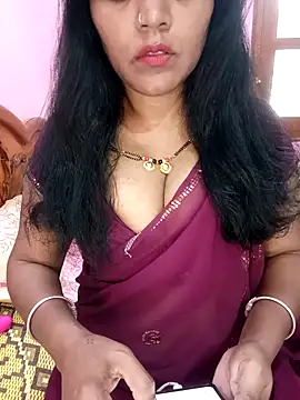 Snapshot of KannadaTamilTeluguBeauty chatting on 04-25-26, 10:29 KannadaTamilTeluguBeauty online show from 04-25-26, 10:29