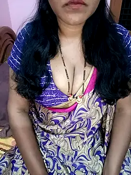 Snapshot of KannadaTamilTeluguBeauty chatting on 06-29-26, 02:28 KannadaTamilTeluguBeauty online show from 06-29-26, 02:28
