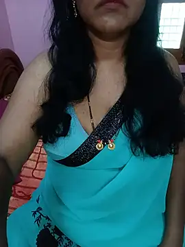 Snapshot of KannadaTamilTeluguBeauty chatting on 07-01-26, 07:43 KannadaTamilTeluguBeauty online show from 07-01-26, 07:43