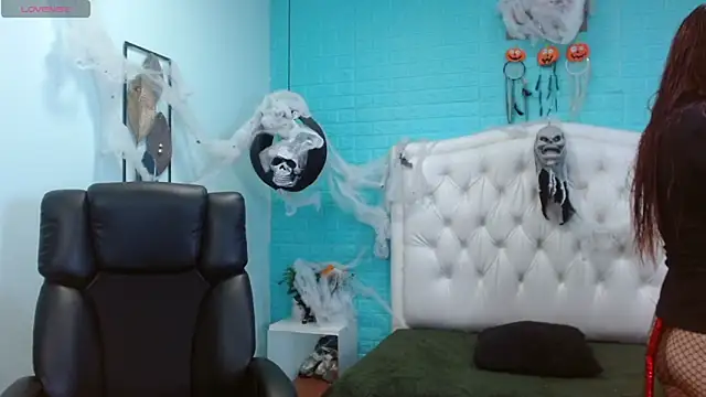 eva sk online show from 10-26-25, 10:54