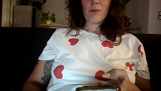 samantaatw online show from 09-25-25, 10:24