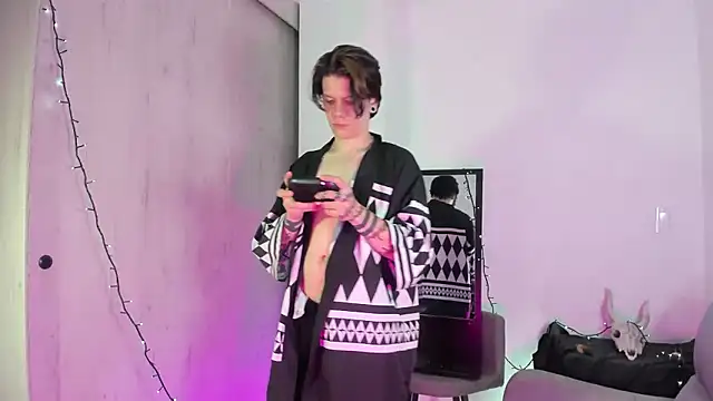 Jerry Cole online show from 12-13-25, 10:48